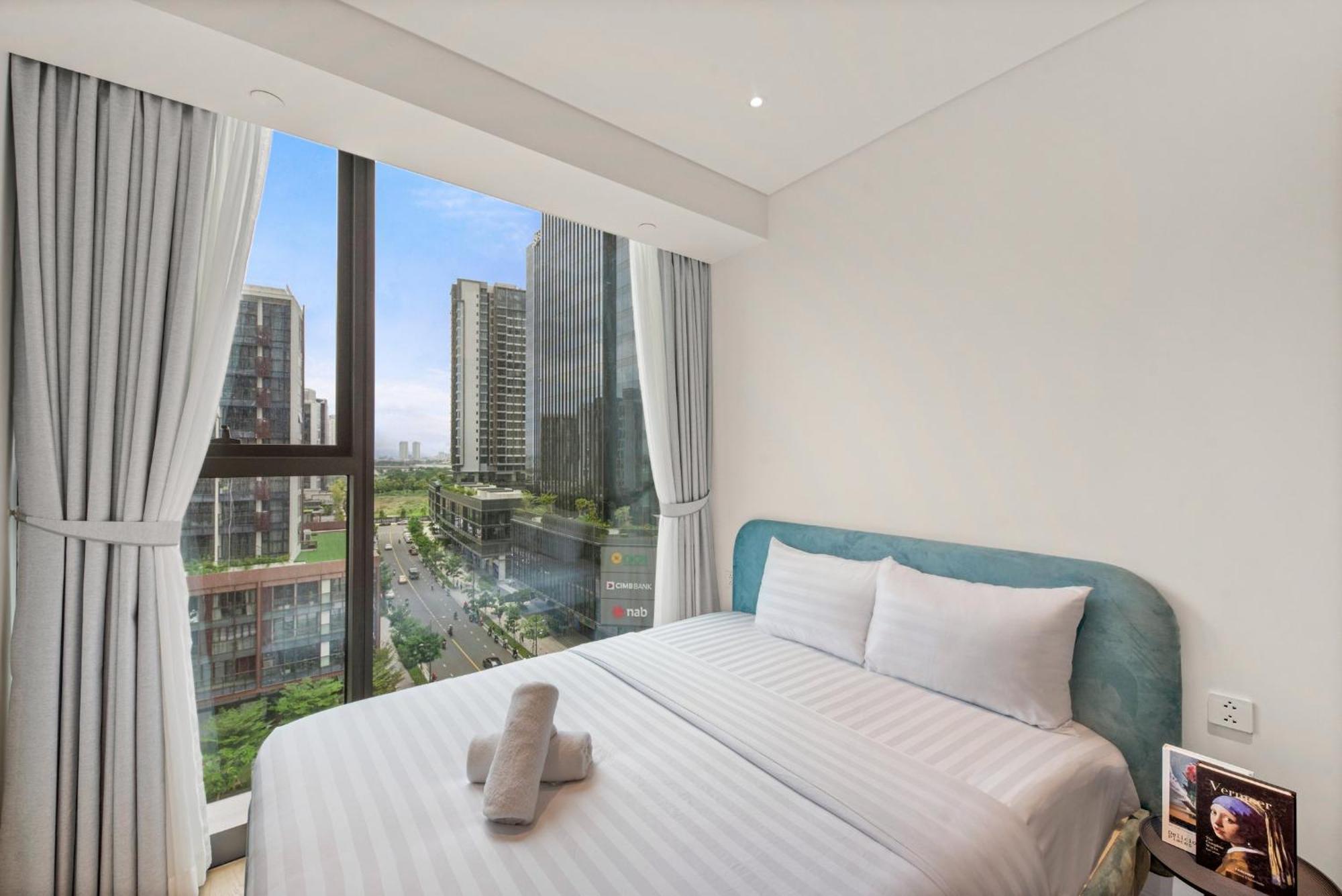 Smile - The Opera Luxury - Infinity Pool TP. Hồ Chí Minh